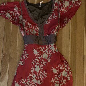 floral dress from the 2000s